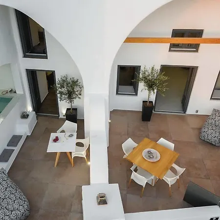 Callia Caves Santorini (adults Only) Апартаменты *